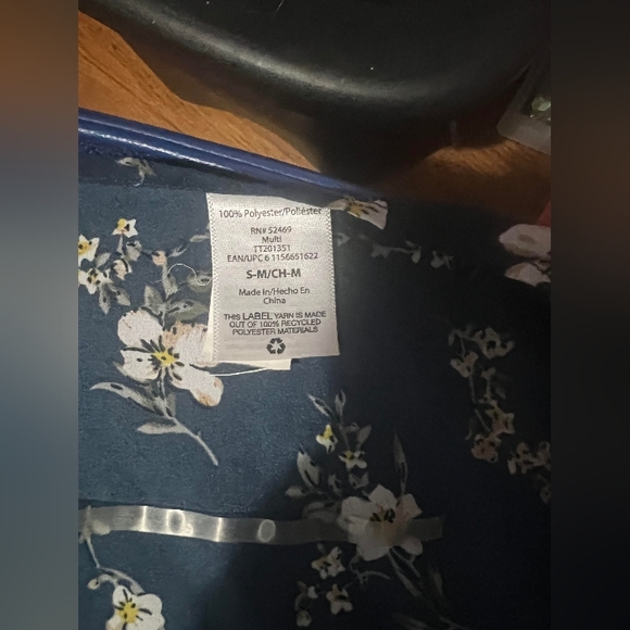 Flowered Flowy Kimono Style Robe - Picture 4 of 4